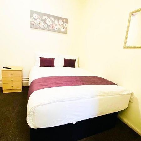 Beach Blackpool Hotel - Great Location, Comfortable Beds Zewnętrze zdjęcie
